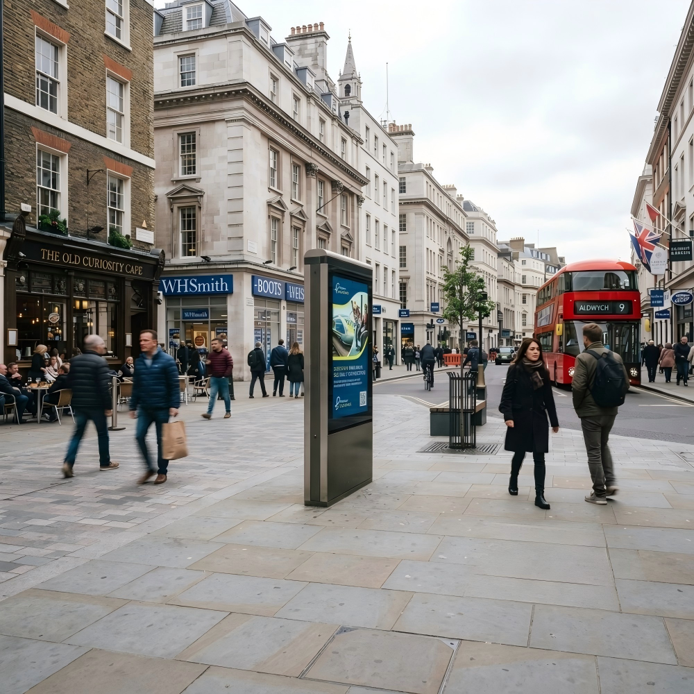 How Does Optical Bonding Technology Improve the Visibility of Outdoor Advertising LCD Displays?